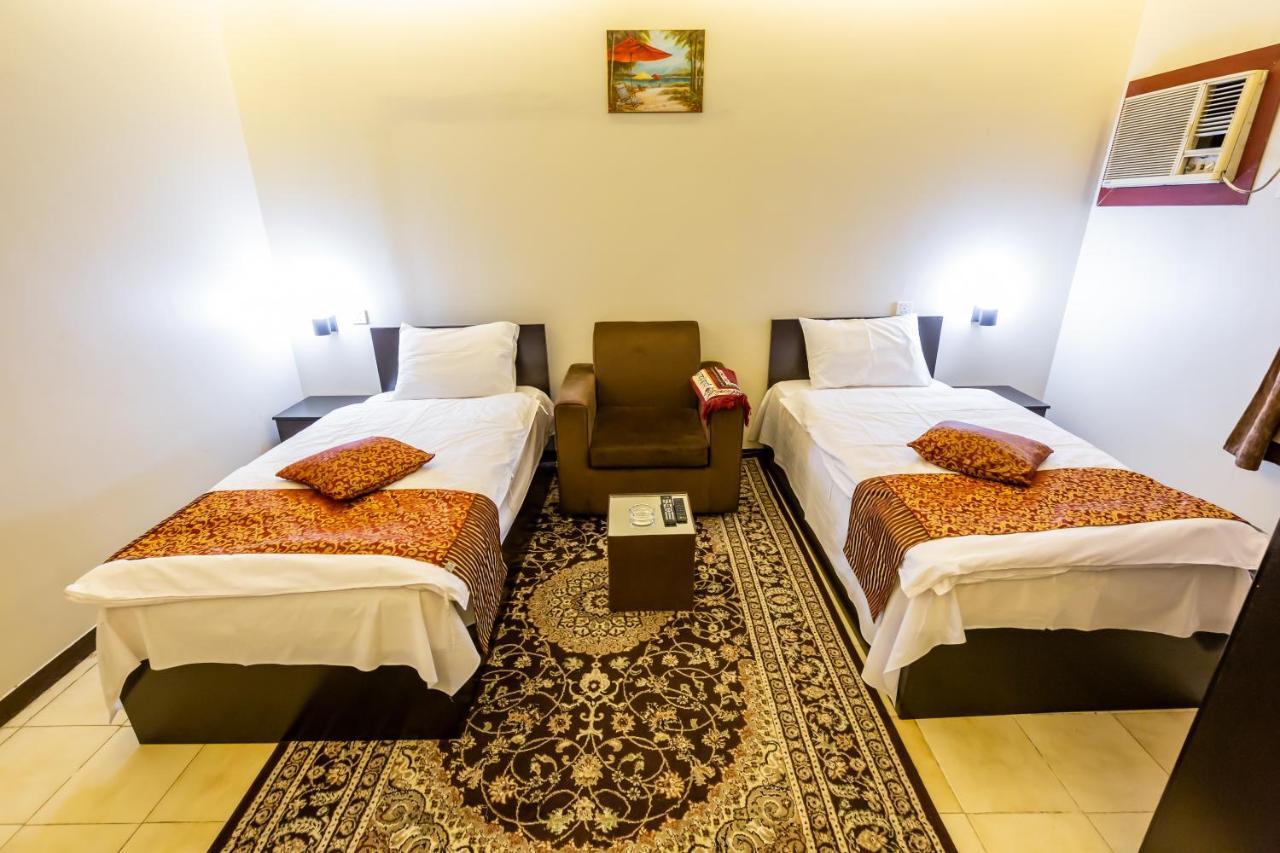 Al Eairy Furnished Apartments- Jeddah 1 Buitenkant foto