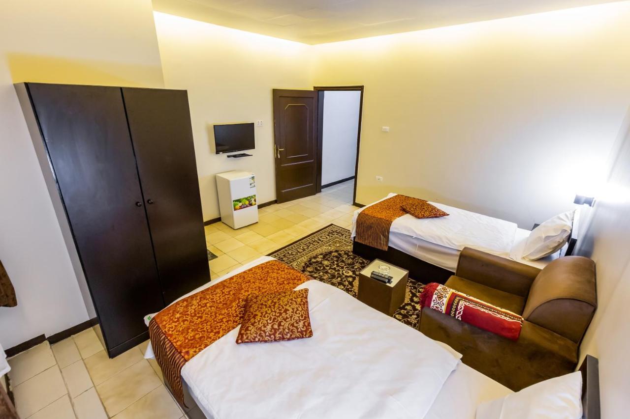 Al Eairy Furnished Apartments- Jeddah 1 Buitenkant foto