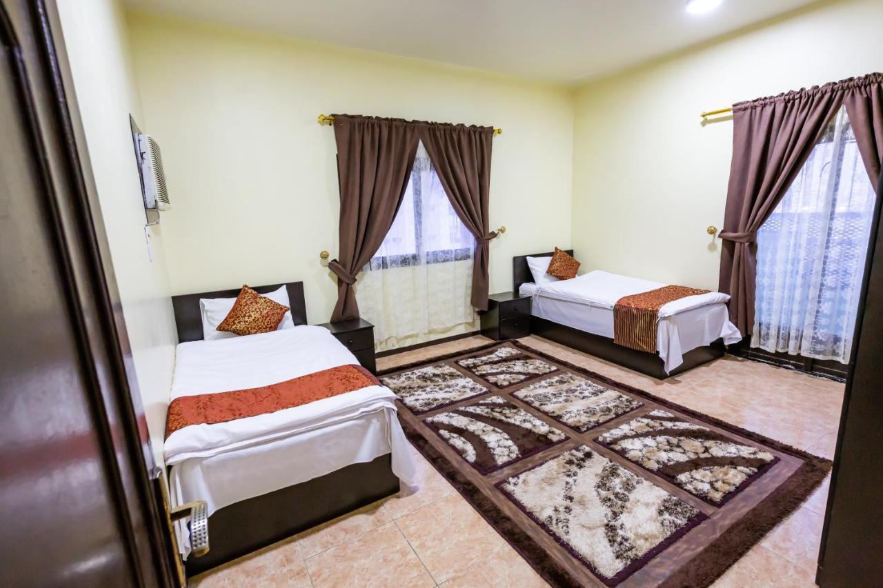 Al Eairy Furnished Apartments- Jeddah 1 Buitenkant foto