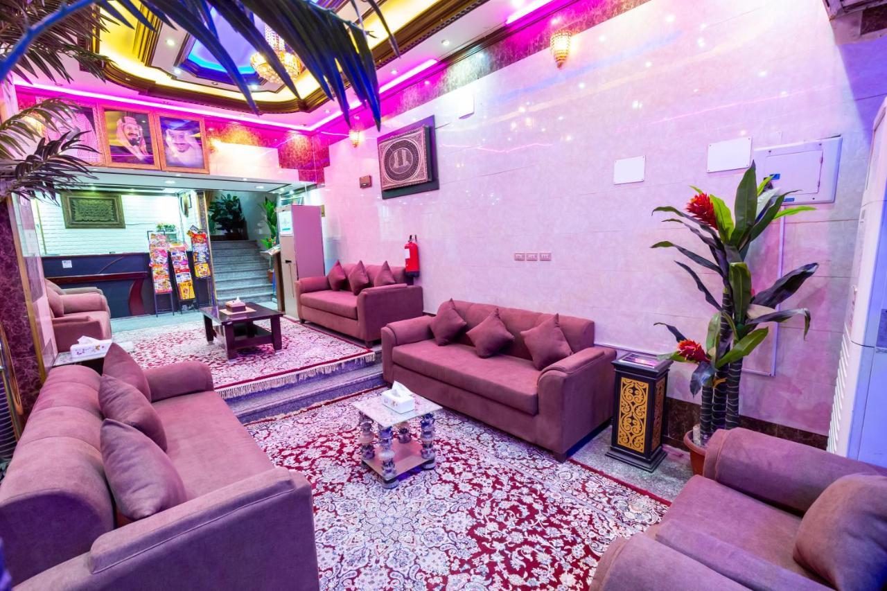 Al Eairy Furnished Apartments- Jeddah 1 Buitenkant foto